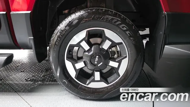 Kia Tasman Tasman 2.5T Бензин 2WD — Фото автомобиля 5