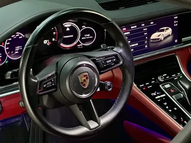 Porsche Panamera — Фото автомобиля 16