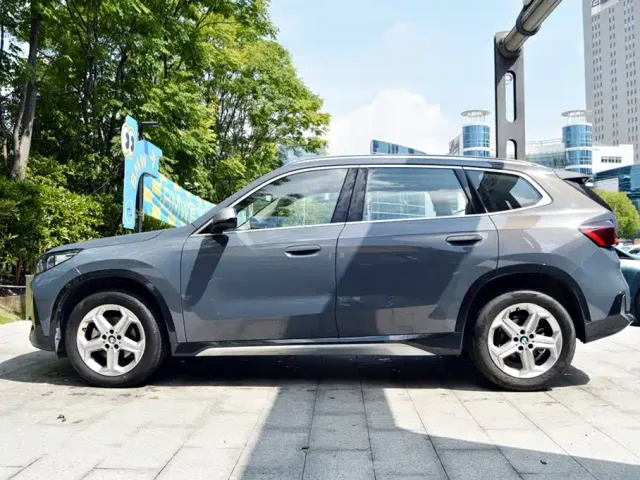 BMW X1 — Фото автомобиля 6