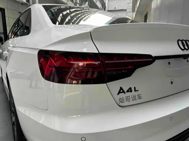 Audi A4L — Фото автомобиля 7