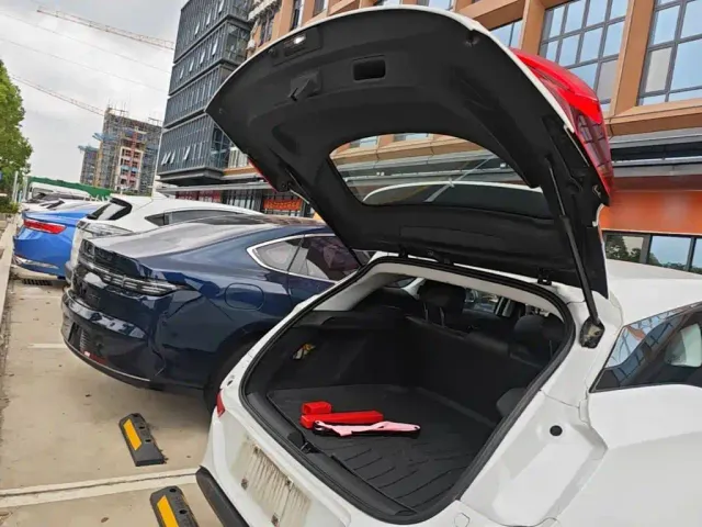 Buick Velite 6 — Фото автомобиля 18