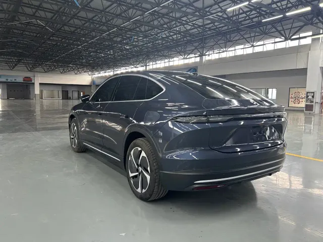 Nio EC6 — Фото автомобиля 13