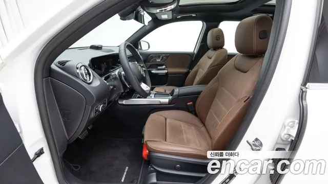Mercedes-Benz GLB-Class — Фото автомобиля 14
