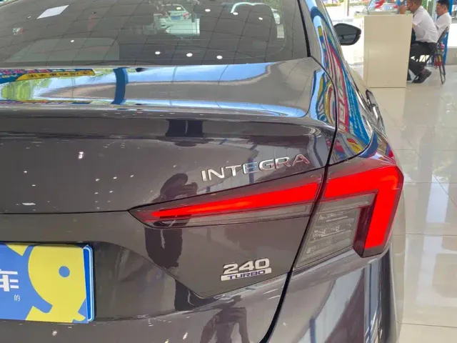 Honda Integra — Фото автомобиля 15
