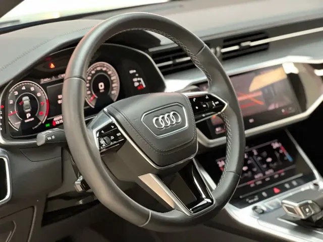 Audi A6L — Фото автомобиля 7