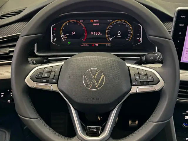 Volkswagen Tiguan L — Фото автомобиля 14