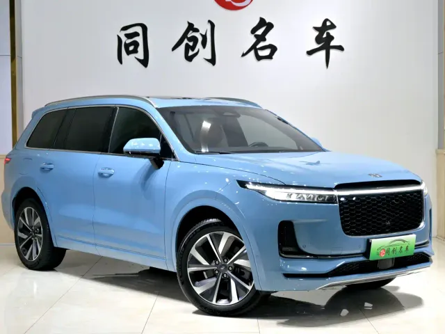 Li Auto Li ONE 2021 Extended Range 6-Seater — Фото автомобиля 3