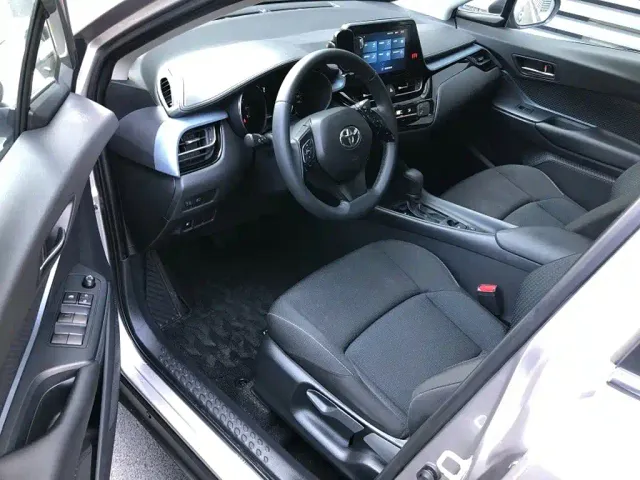 Toyota IZOA — Фото автомобиля 7