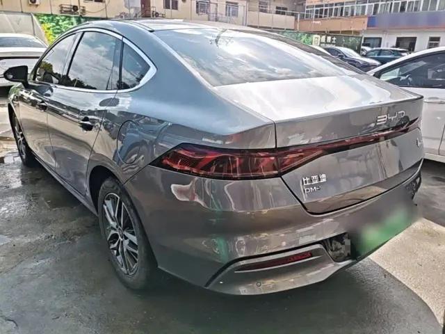 BYD Qin PLUS — Фото автомобиля 4