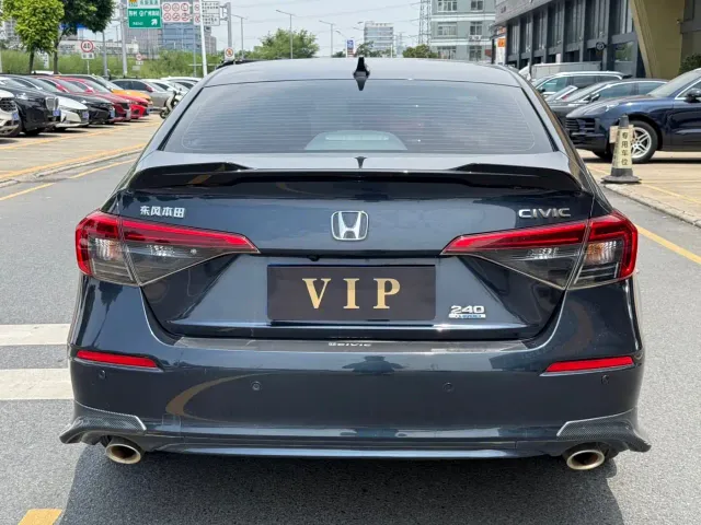 Honda Civic — Фото автомобиля 8
