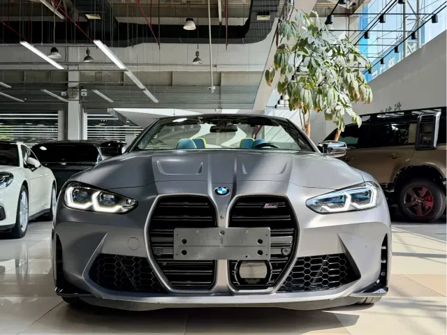 BMW M4 — Фото автомобиля 2