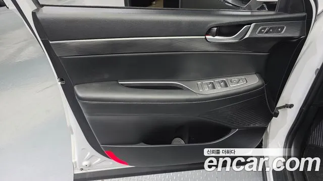 Hyundai Palisade Palisade Бензин 3.8 2WD — Фото автомобиля 24