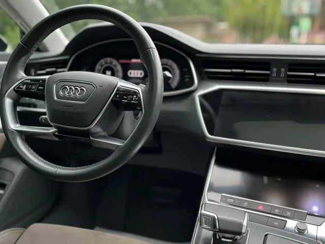 Audi A7L — Фото автомобиля 13
