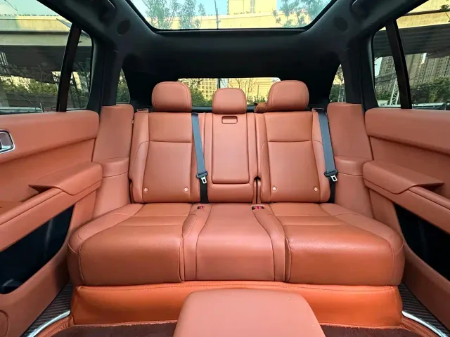 Li Auto L7 — Фото автомобиля 13
