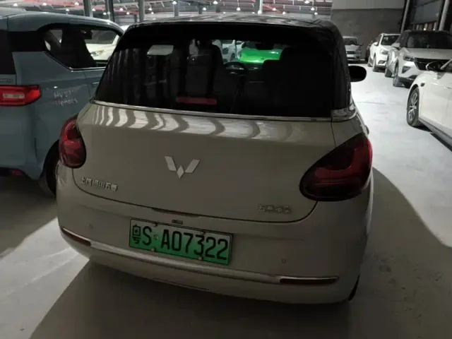 Wuling Bingo — Фото автомобиля 6