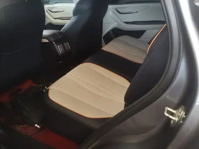 BYD Song PLUS — Фото автомобиля 11