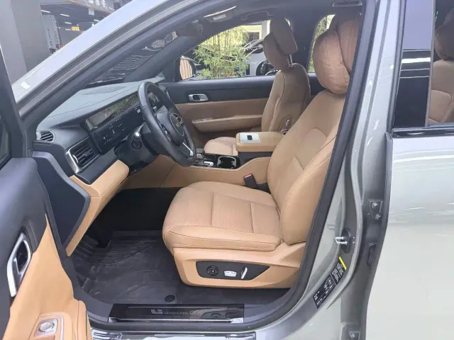 Li Auto ONE — Фото автомобиля 20