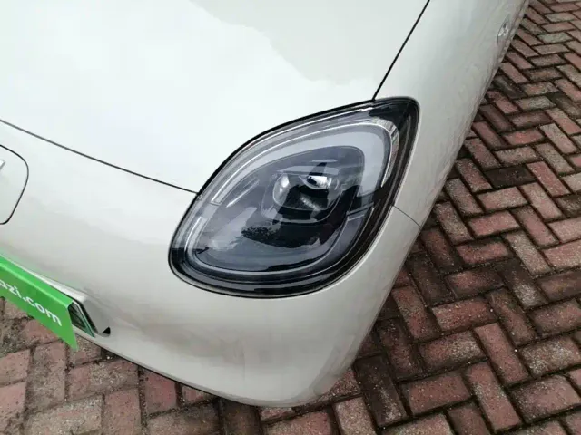 Wuling Hongguang Mini EV — Фото автомобиля 23