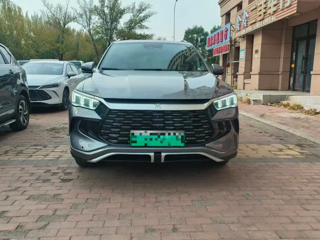 BYD Song Pro — Фото автомобиля 2