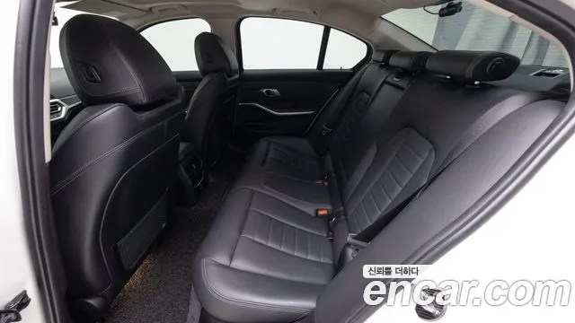 BMW 3 Series G20 — Фото автомобиля 11