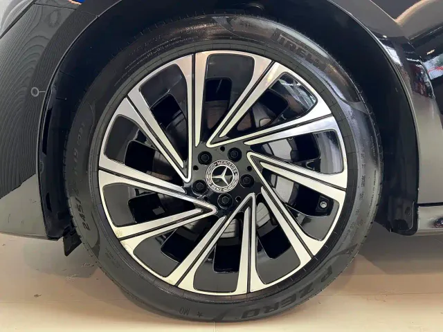Mercedes-Benz Mercedes-Benz E-Class 2025 E 300 L Luxury — Фото автомобиля 5