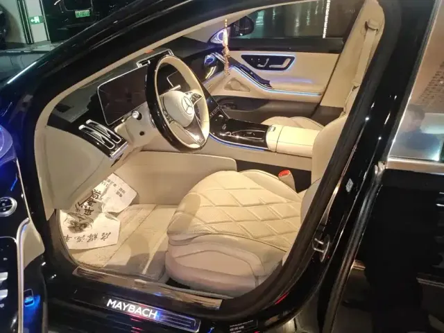 Mercedes-Benz Maybach S-Class — Фото автомобиля 9
