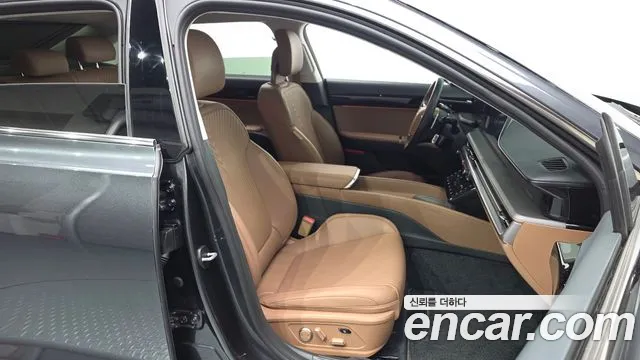 Hyundai Grandeur GN7 — Фото автомобиля 16