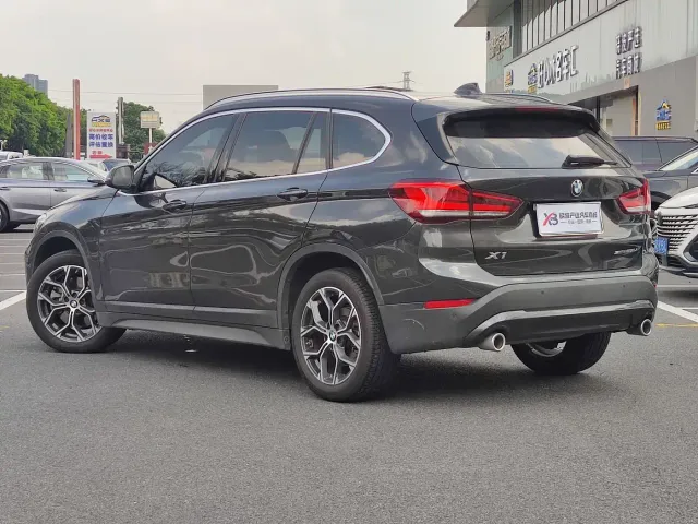 BMW X1 — Фото автомобиля 6
