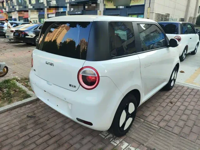 Changan Lumin — Фото автомобиля 6