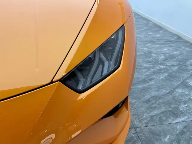 Lamborghini Huracan — Фото автомобиля 15