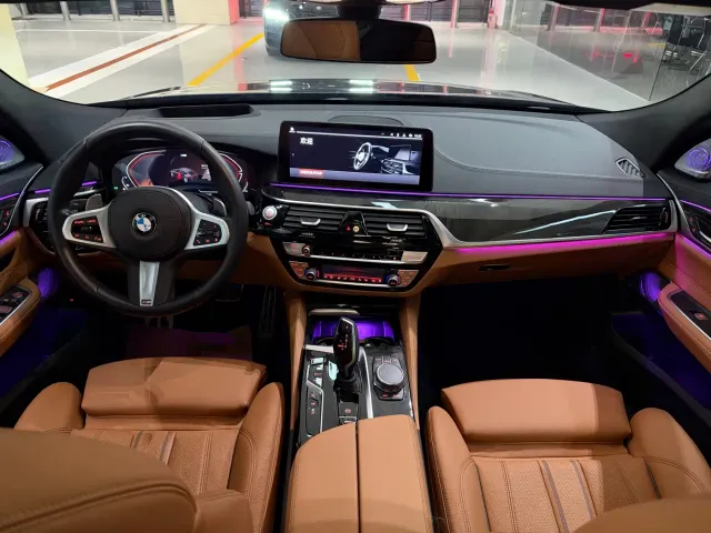 BMW 6 Series Gran Turismo — Фото автомобиля 7