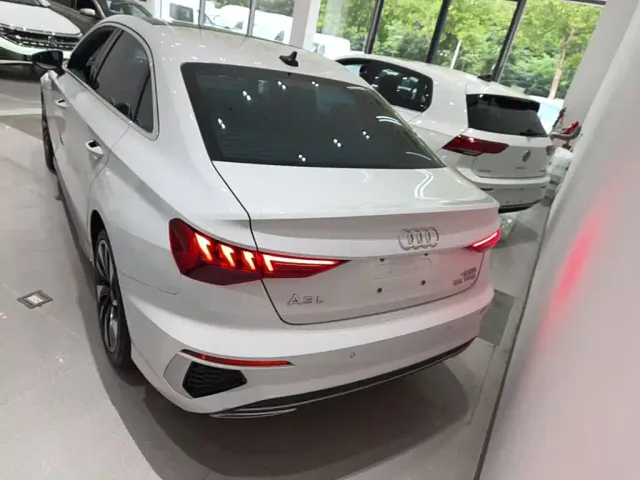 Audi A3 — Фото автомобиля 5