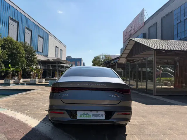 BYD Qin PLUS — Фото автомобиля 4
