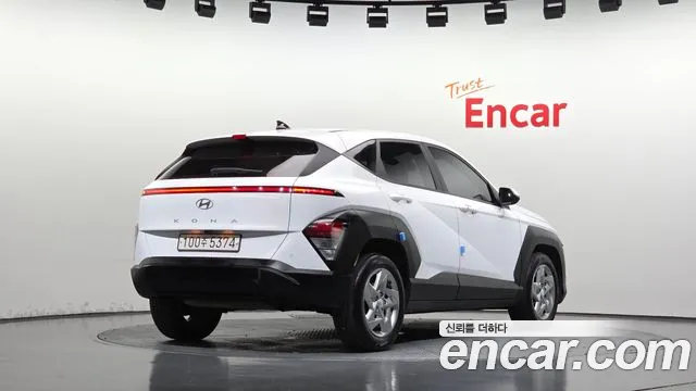 Hyundai Kona SX2 — Фото автомобиля 2