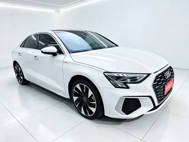 Audi A3 — Фото автомобиля 3
