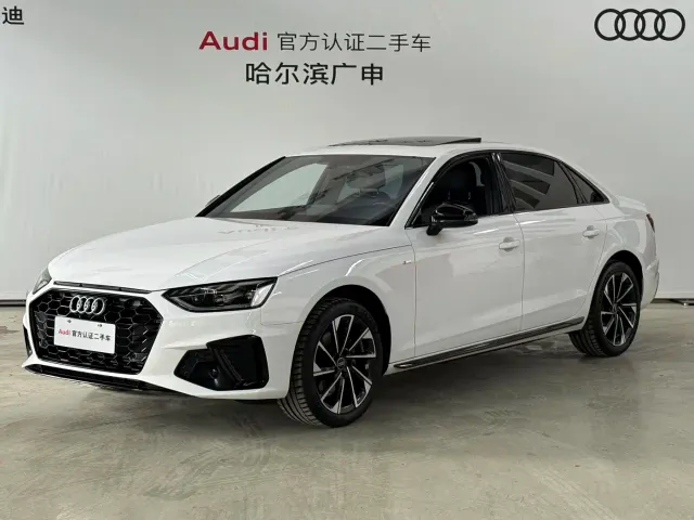 Фотография автомобиля — Audi A4L