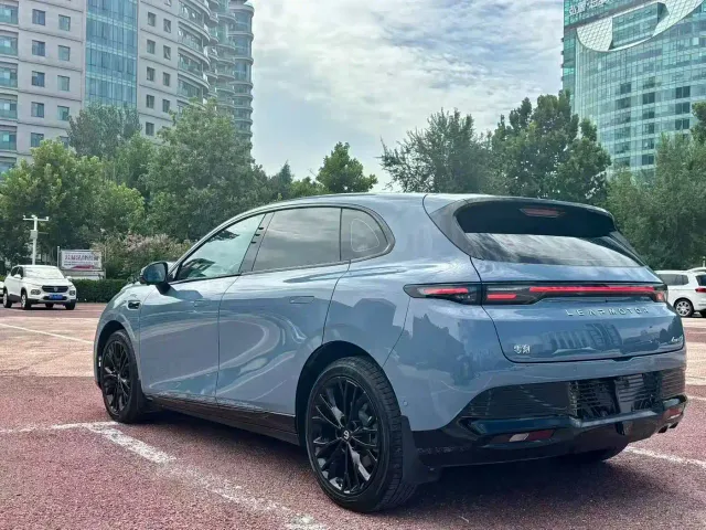 Leapmotor Lafa 5 — Фото автомобиля 6