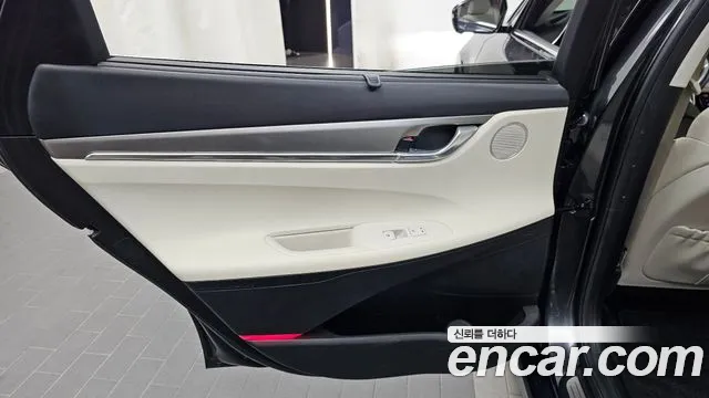 Hyundai Grandeur New — Фото автомобиля 14