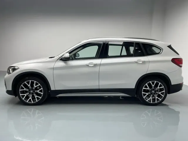 BMW X1 — Фото автомобиля 5