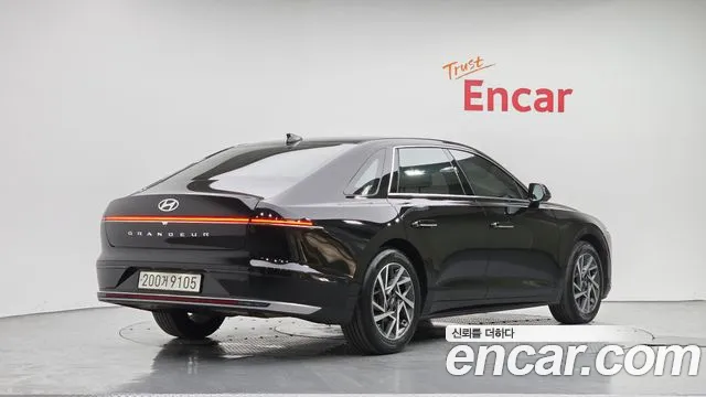 Hyundai Grandeur GN7 — Фото автомобиля 2