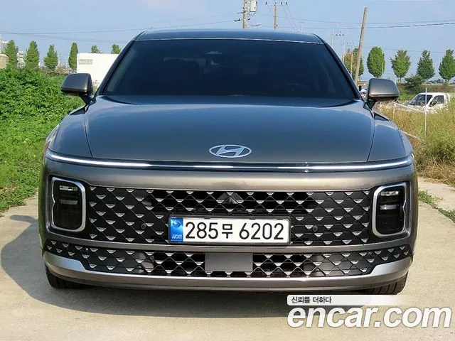 Фотография автомобиля — Hyundai Grandeur GN7