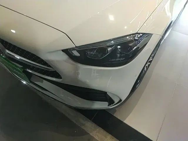 Mercedes-Benz C-Class — Фото автомобиля 23