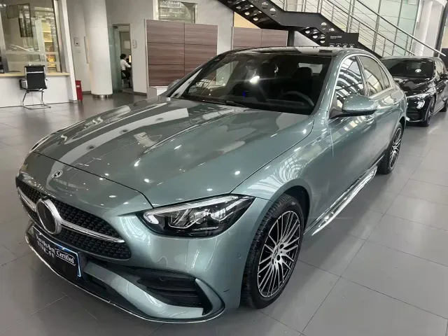 Mercedes-Benz C-Class — Фото автомобиля 2