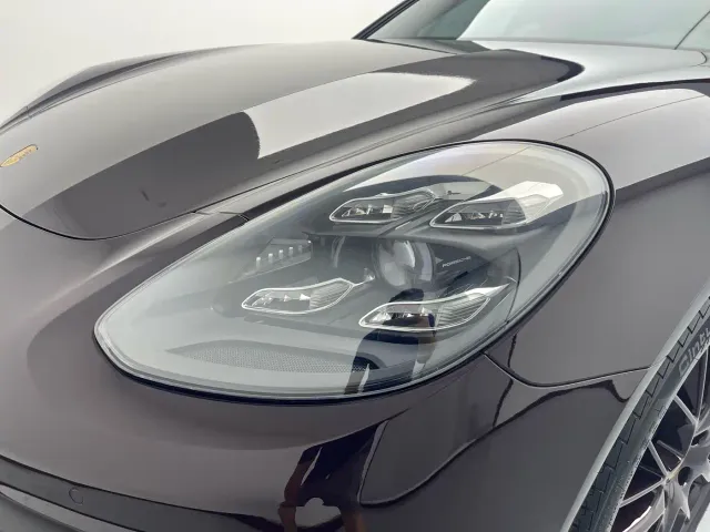 Porsche Panamera — Фото автомобиля 23
