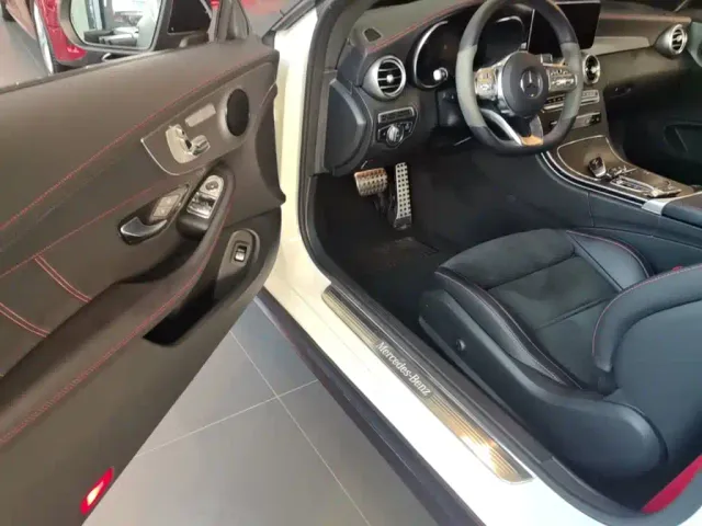 Mercedes-Benz C-Class — Фото автомобиля 20