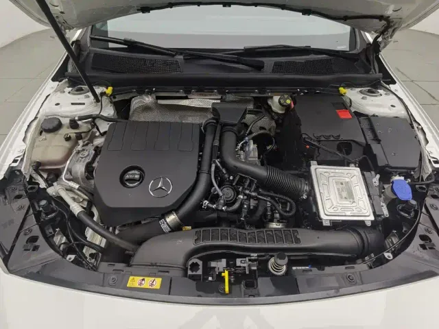 Mercedes-Benz A-Class — Фото автомобиля 6