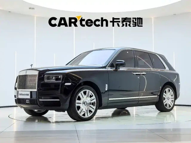 Фотография автомобиля — Rolls-Royce Cullinan