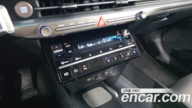 Hyundai Grandeur GN7 — Фото автомобиля 15