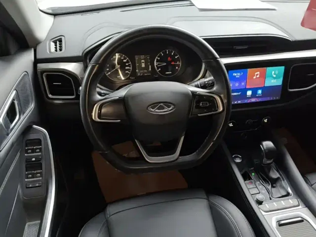 Chery Tiggo 8 — Фото автомобиля 10