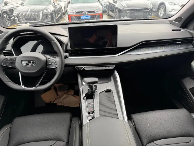 Geely Xingrui — Фото автомобиля 8